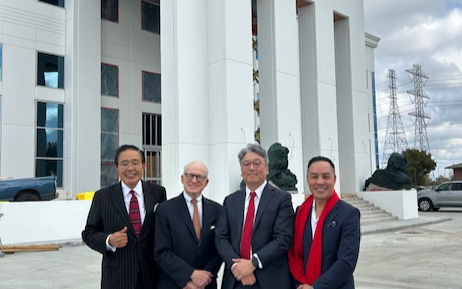 美國前駐卡達大使昂特邁耶蒞臨國際貿易中心　頒獎表揚傑出社區領袖