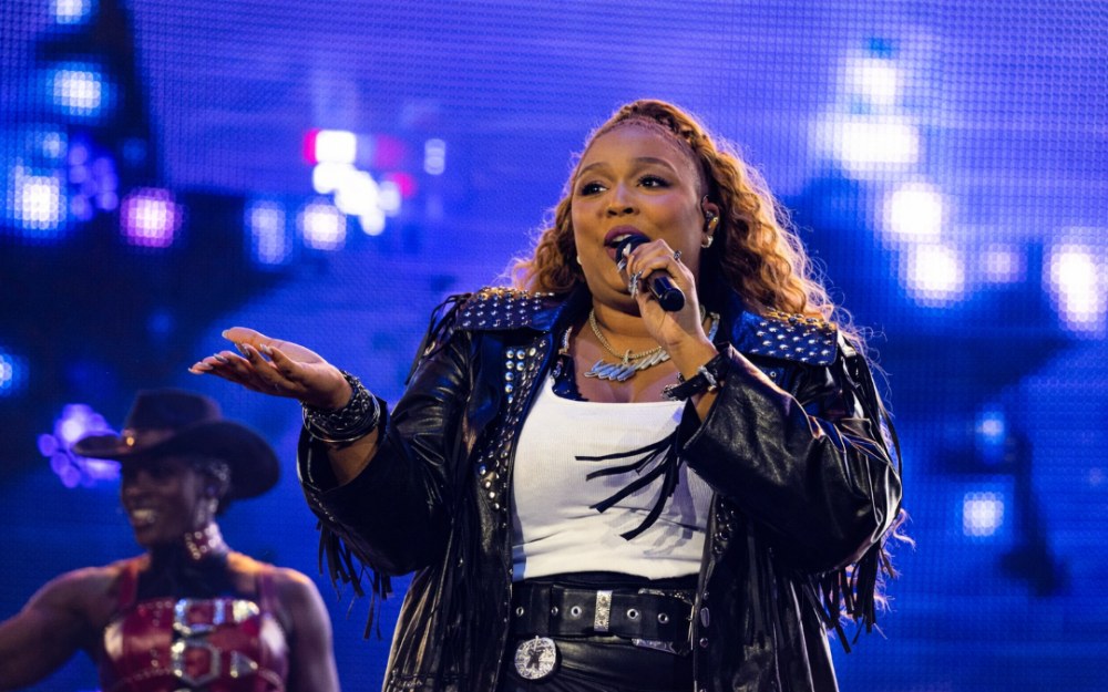 Lizzo震撼回歸家鄉舞台    休斯頓說唱與福音群星同台助陣