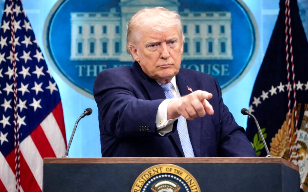 特朗普發出強烈警告：若伊朗不達成協議“整個文明今晚或將毀滅”