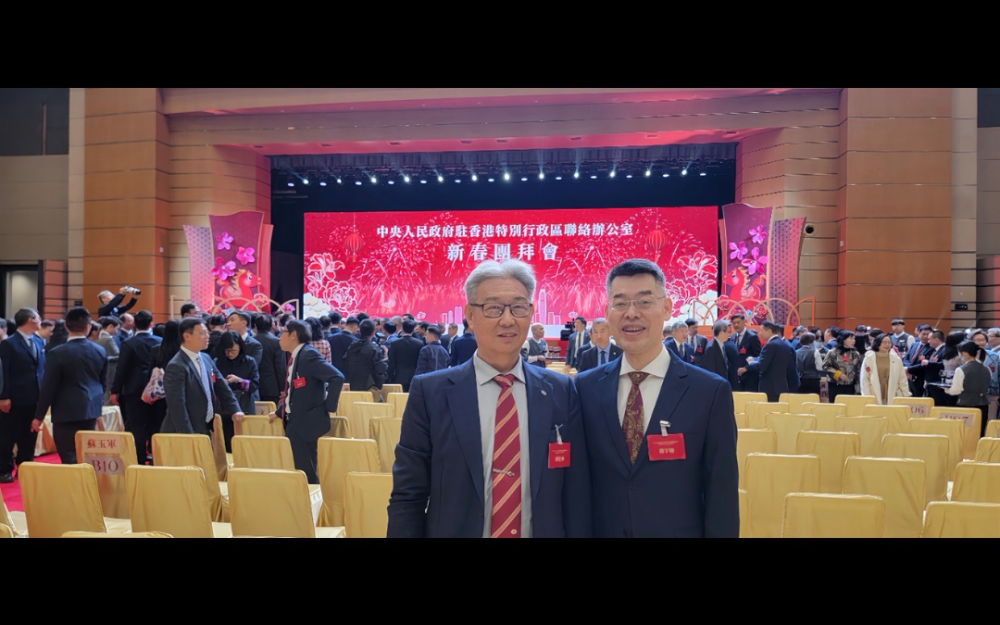 《伟大的祖国，卓越的领袖》（十三）