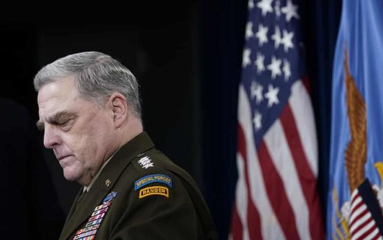 前美高級軍事官員爆料:米利的“行爲模式”越權違憲,必須立即辭職