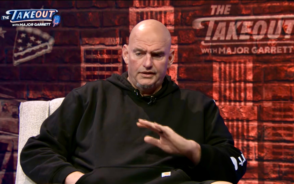 参议员费特曼批评民主党立场    呼吁支持对伊朗打击并反对国土安全部停摆