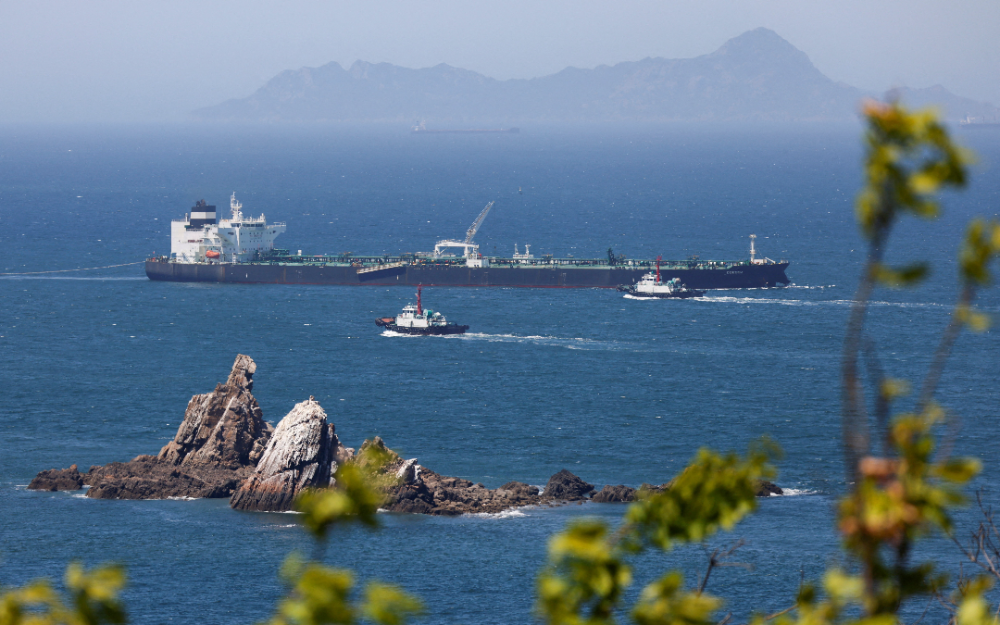 荷莫兹海峡不平静　美伊两军零星交火