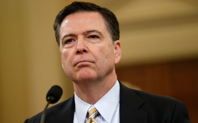 遭川普政府起訴 前FBI局長柯米出庭拒認罪