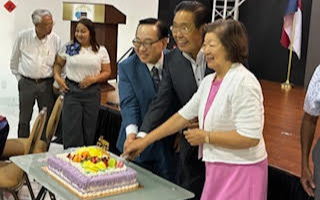 Global One Bank 的重要里程碑，以及對董事長 Wea Lee (李蔚華) 貢獻的致敬 (Global One Bank 慶里程碑：CEO JP Park與李蔚華董事長攜手開創休士頓金融新地標