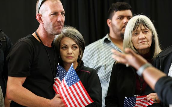 美國政治重整：在撕裂與重構之間的民主試煉