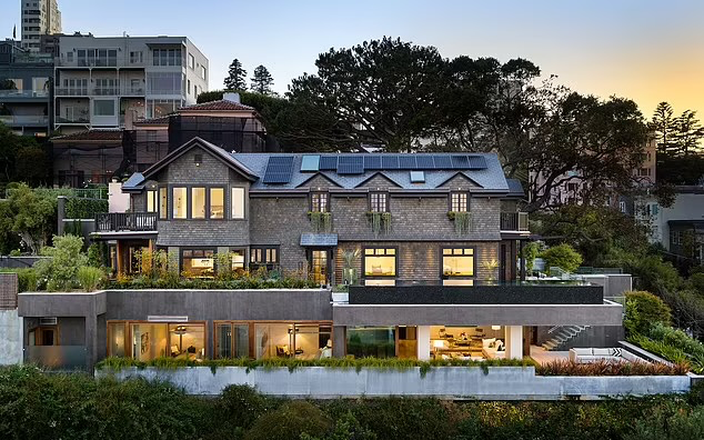 OpenAI首席执行官奥尔特曼住所遭燃烧瓶袭击　嫌疑人被捕无人员伤亡