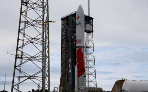 美国商业运载火箭“火神”成功发射