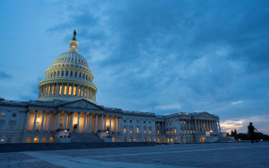 參議院通過特朗普《大規模稅收與開支法案》 衆議院將迎激烈攻防戰