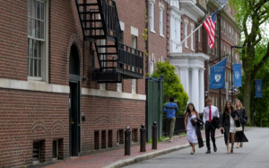 传美驻外使馆获令 审查哈佛学生签证申请人社群帐号