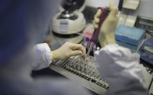 日本擬將愛滋病療法 用來對付新冠肺炎