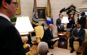 川普宣布加徵中國10%關稅 對等關稅將生效