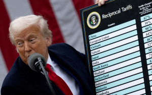 川普：將宣布一些不錯協議 對其餘逾150國徵同樣關稅