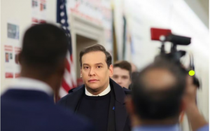 美眾院歷史性表决 将「骗子」议员桑托斯赶出国会