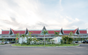 柬泰边境冲突冲击观光　吴哥古蹟游客锐减、业者生计受挫