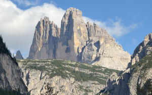 阿爾卑斯的奇迹 —— 意大利多洛米蒂叁尖峰及群峰美輪美奂，震撼人心