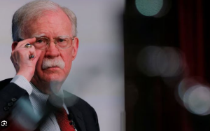 被控不當處理機密資訊　美前國安顧問波頓不認罪