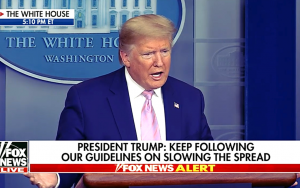 美國病例已達30萬，特朗普警告未來艱難的一周：“將會有更多死亡”