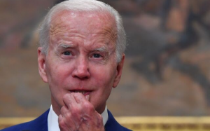 民调显示拜登总的支持率下降至36%达到5月底的最低水平  通胀太高人们无法忍受耶伦和拜登政府在努力将通胀降至2%