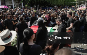 參與亡靈節慶典  墨西哥掃黑市長遇刺