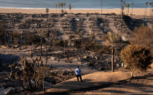 华尔街日报：洛杉磯野火肆虐 引海水灭火是最后选择
