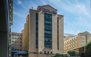 不打疫苗就解雇！休士頓醫院規定員工都要打疫苗