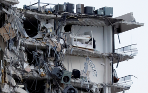 美佛州滨海公寓大厦崩塌 罹难增至9人