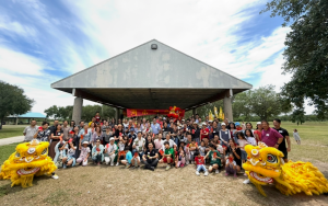 美南河南同鄉會舉行盛大母親節野餐聚會——鄉情濃濃，文藝荟萃，母愛溫情