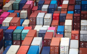 川普關稅加AI熱潮　美國自台灣進口額數十年來首超中國