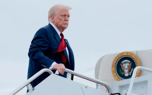 特朗普解雇美國勞工部統計局局長    美聯儲理事意外辭職