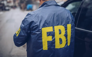 美國國防情報局IT專家涉嫌向外國政府泄密被捕：因“不認同特朗普政府價值觀”