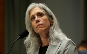 美疾管中心主任遭開除　批部長將公共衛生武器化