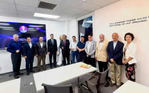 北美大學校長Faruk Taban博士訪問美南新聞傳媒集團