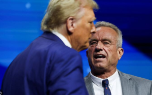 大谈疫苗风险 白宫「让美国再次健康」报告出炉