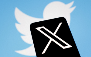 X執行長掌舵兩年後閃辭 馬斯克商業帝國再掀風波