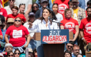 比爾·馬赫：AOC不應該成爲2028年民主黨總統候選人